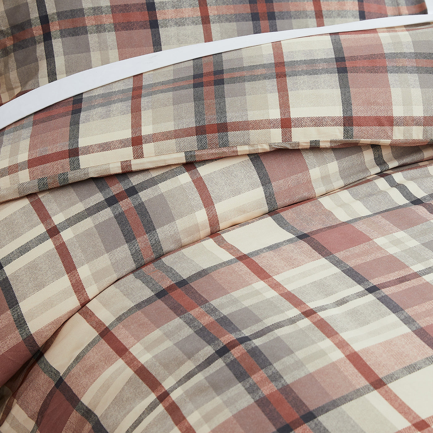 Details and Print of Highland Cotton Duvet Cover Set in Rust #color_highland-rust