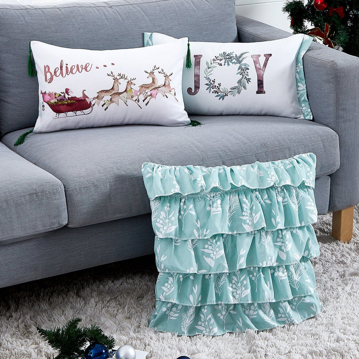 Happy Holidays 3-Piece Throw Pillow Set