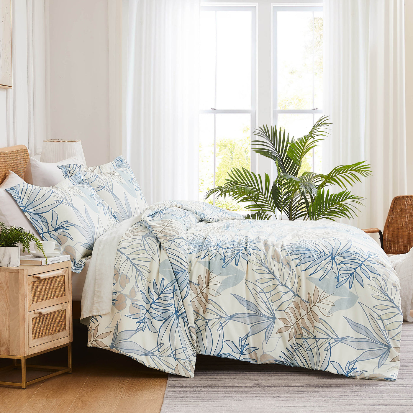 Side View of Palm Leaf Comforter in blue#color_palm-leaf-blue