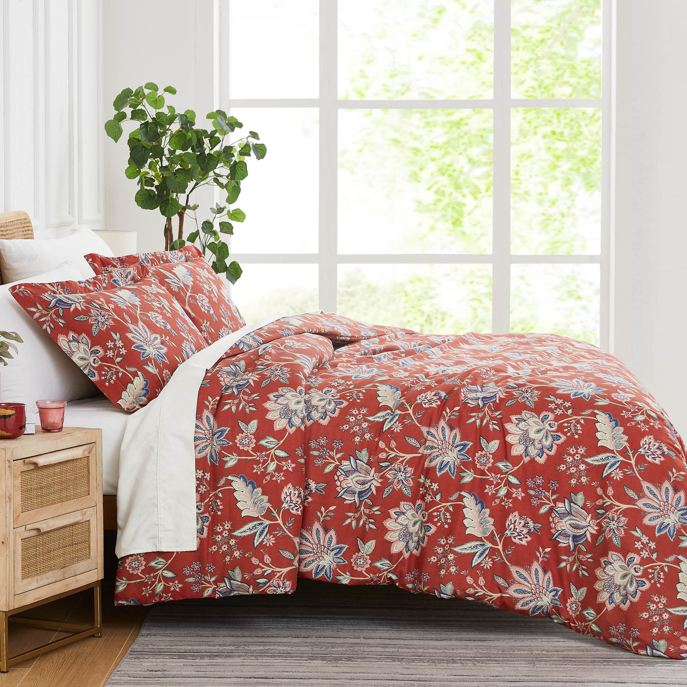 Side View of Jacobean Floral Duvet Cover Set #color_jacobean-floral-red