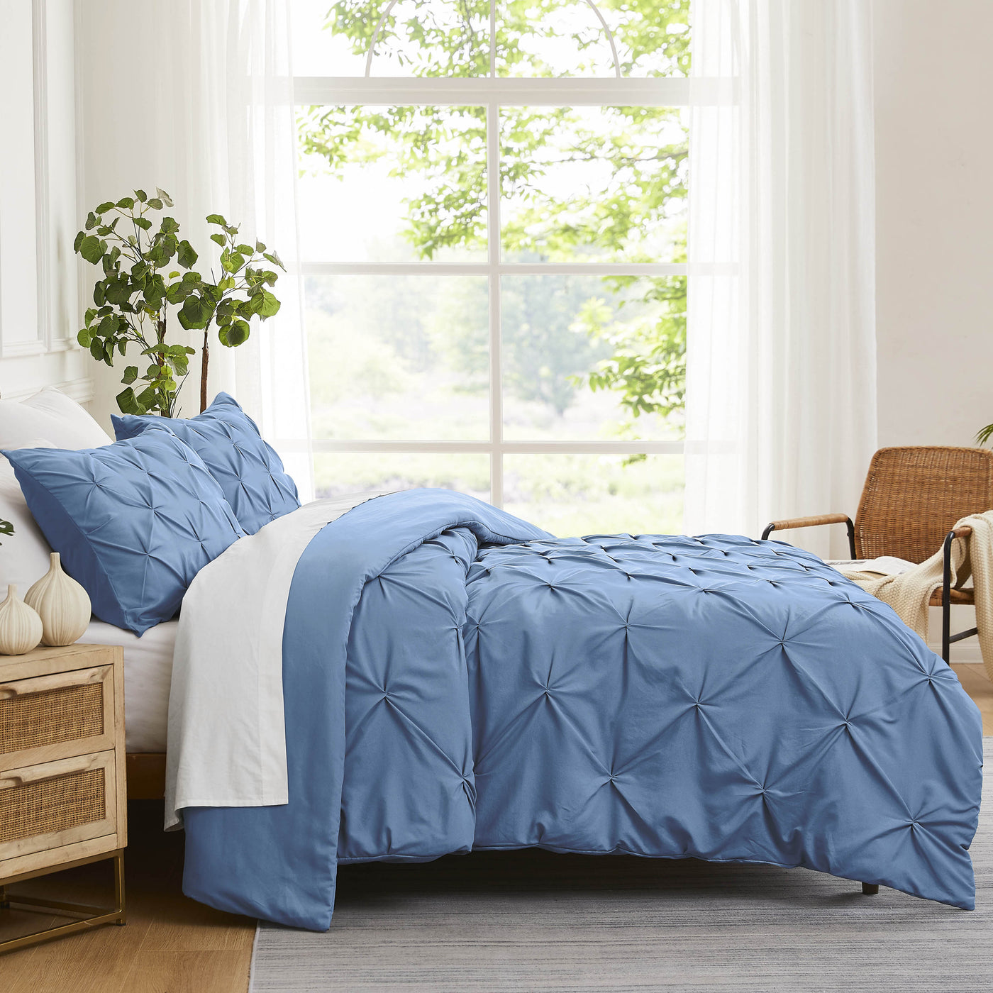 Side View of Pinch Pleated Pintuck Duvet Cover Set in Coronet Blue#color_pintuck-coronet-blue