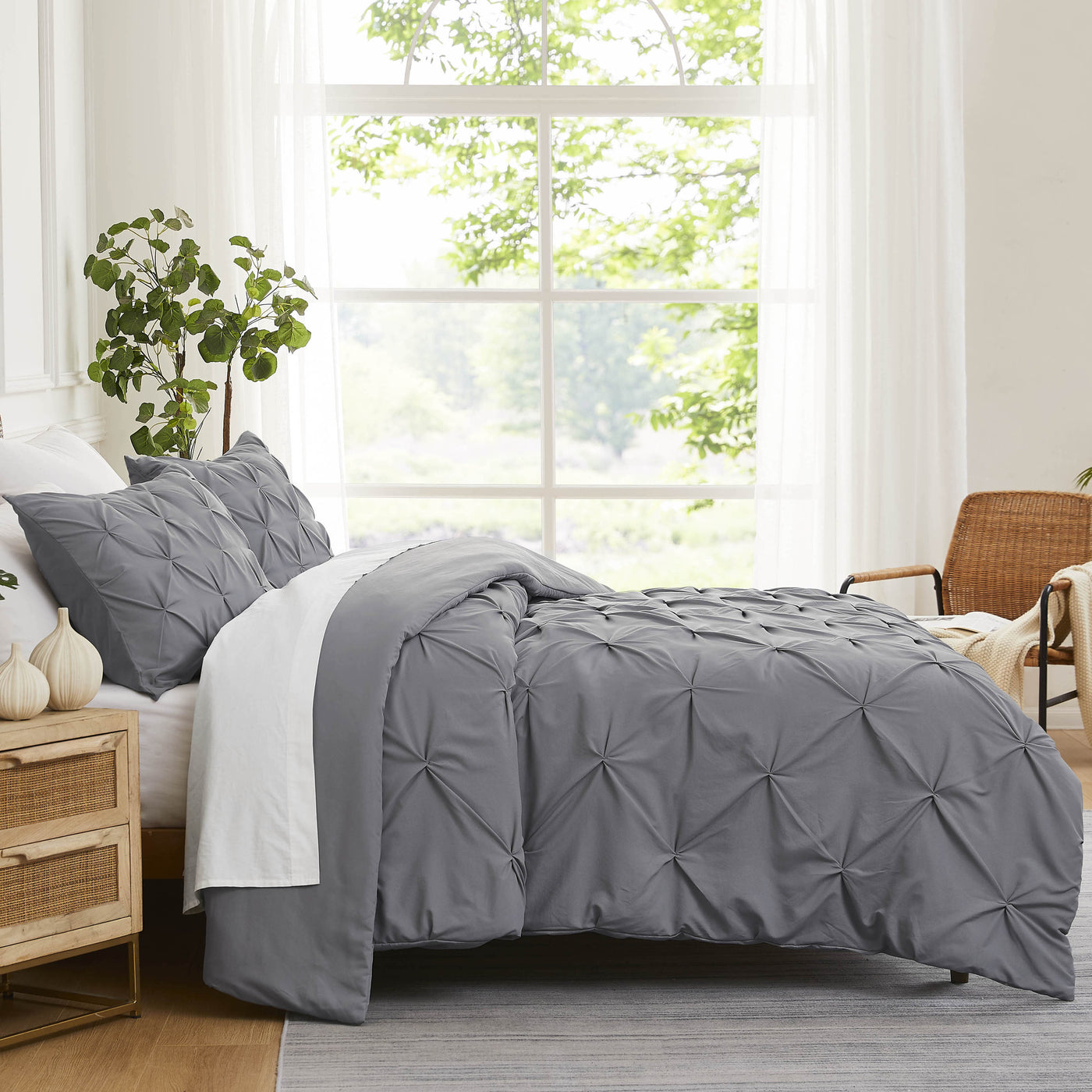 Side View of Pinch Pleated Pintuck Duvet Cover Set in Slate#color_pintuck-slate