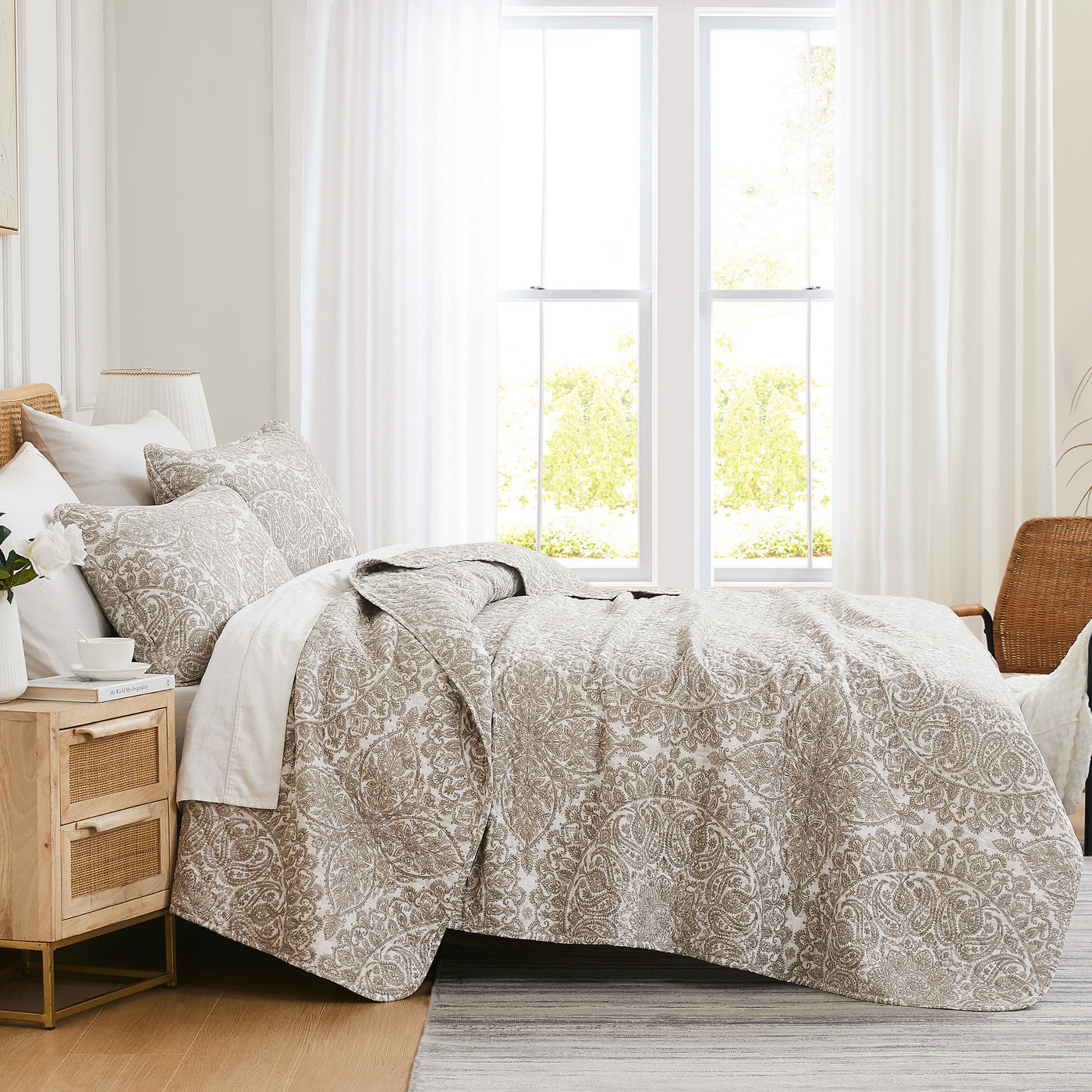 Ashanti Oversized Quilt Set