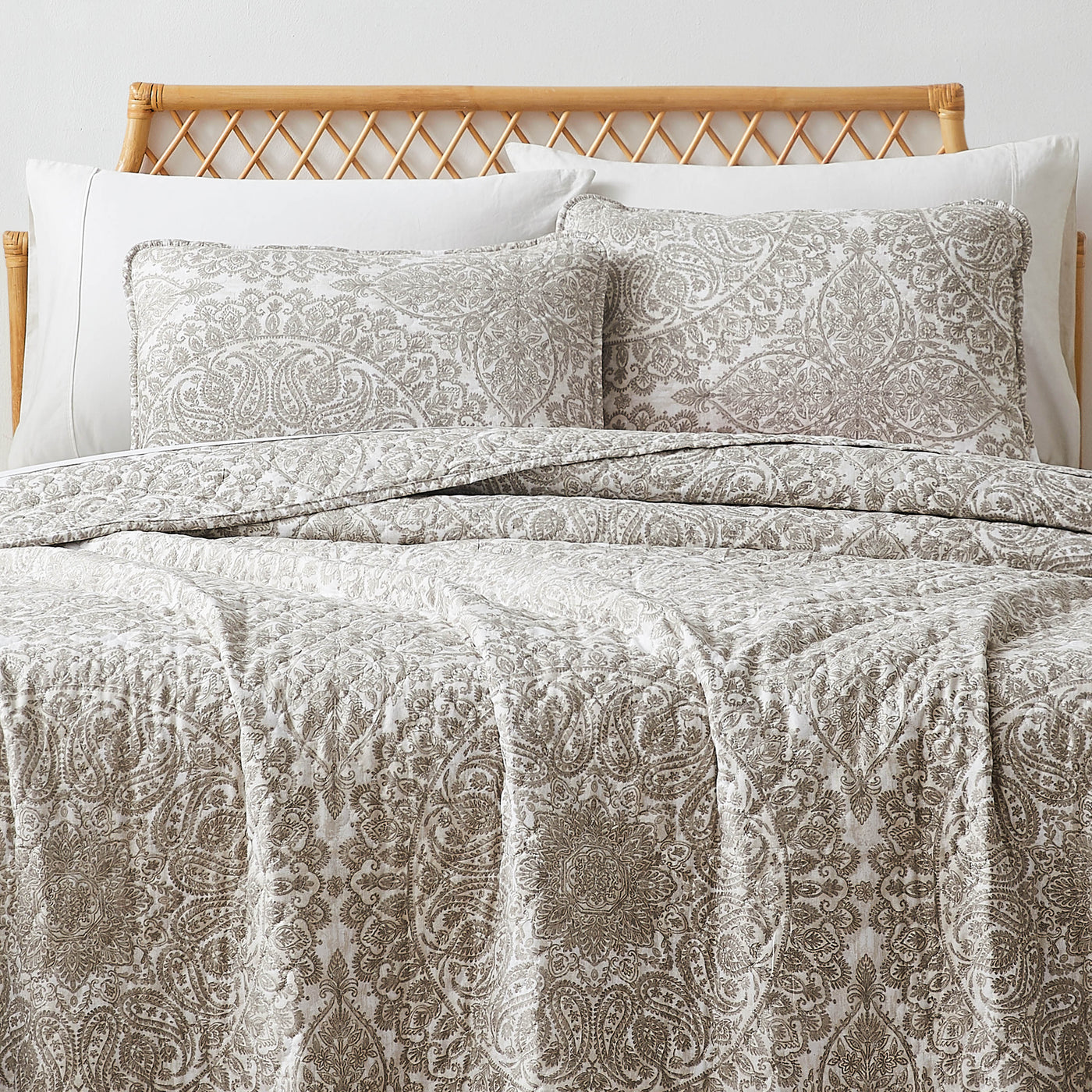 Ashanti Oversized Quilt Set