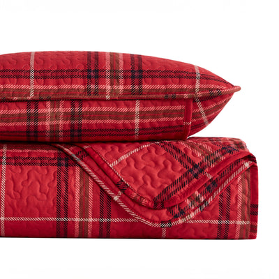 Stack Image of Purely Plaid Quilt Set in Red#color_purely-plaid-red