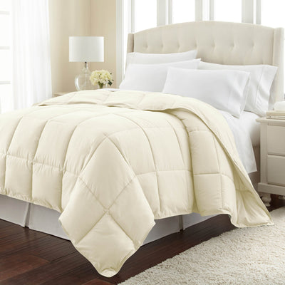 Angled View of Down Alternative Comforter in off-white#color_off-white