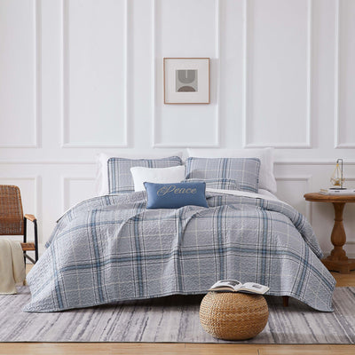 Front View of Vilano Plaid 6-Piece Quilt Bedding Set in Grey#color_plaid-grey