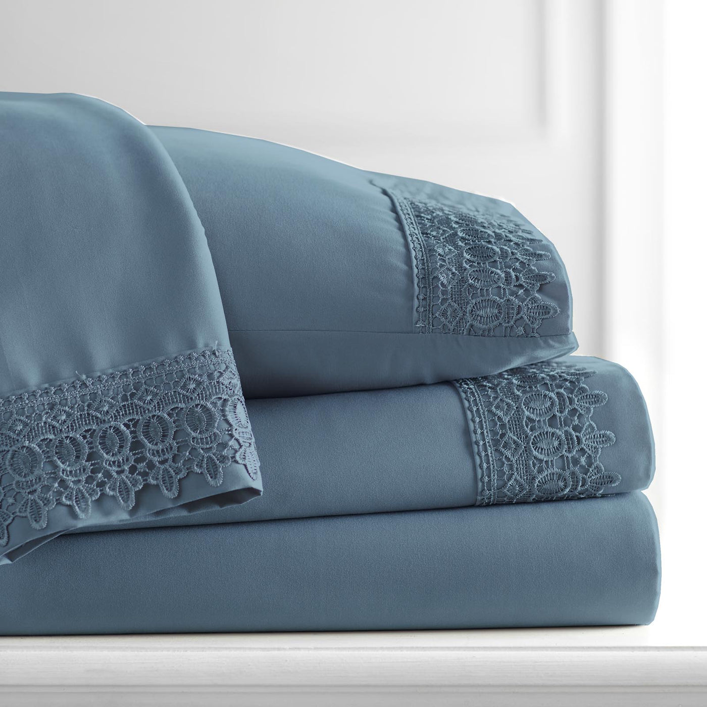 110 GSM Lace hem sheet set in coronet blue