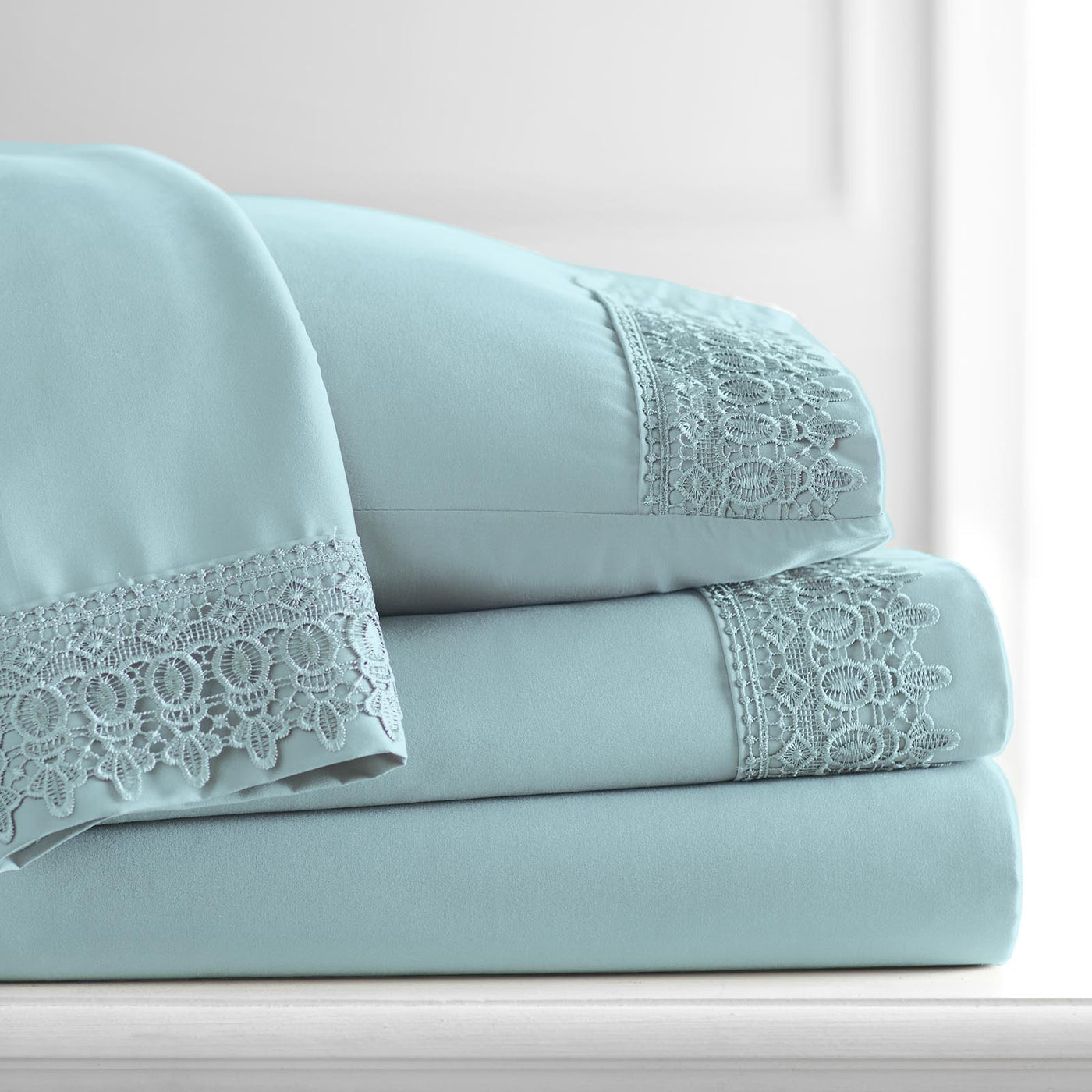 110 GSM Lace hem sheet set in sky blue