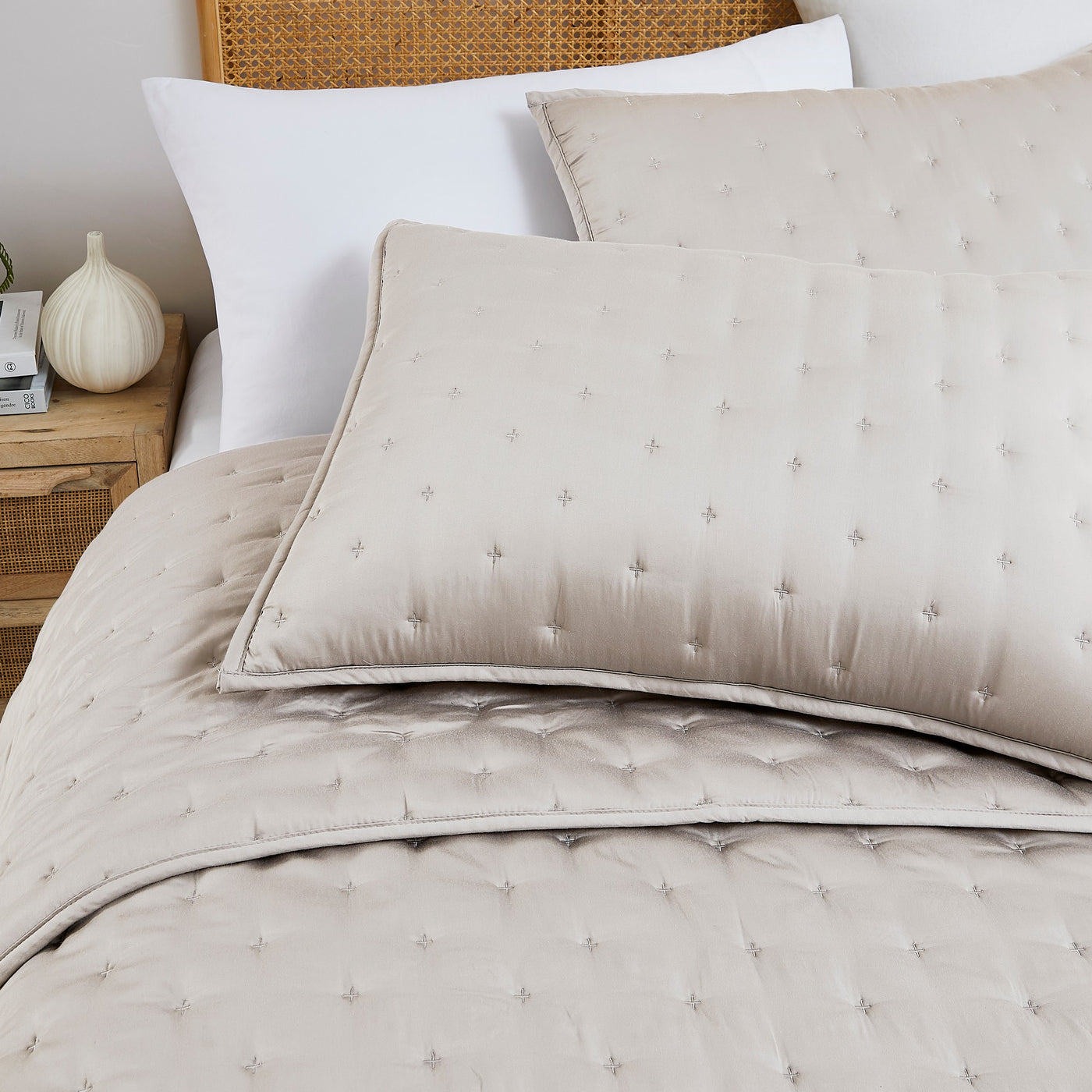 300 Thread Count Bamboo Quilt Set