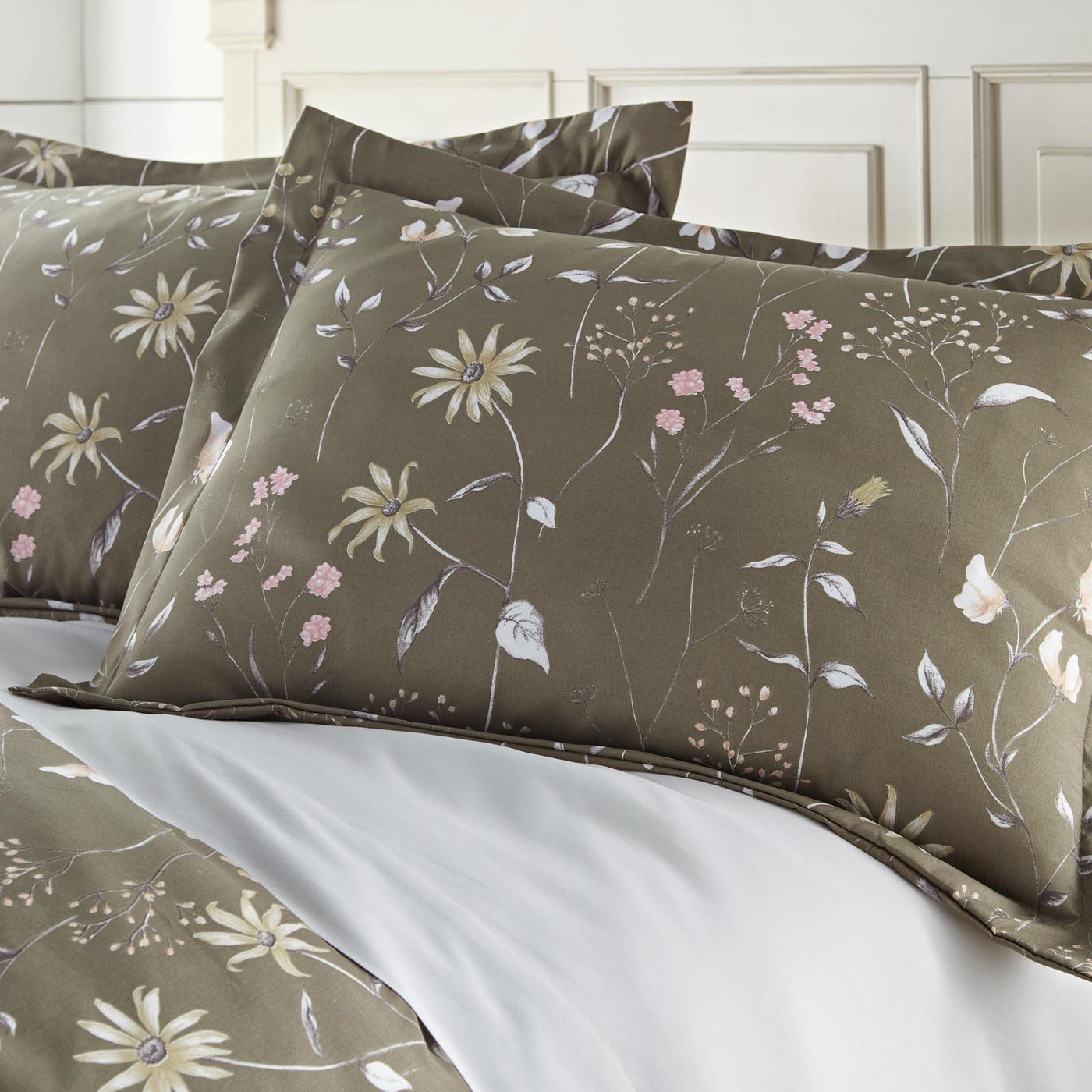 Floral Daydream in olive brown floral print duvet cover set