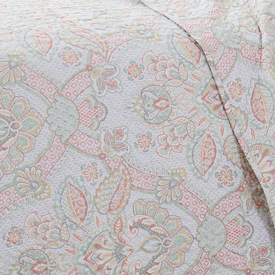 bluebell paisley quilt set in coral