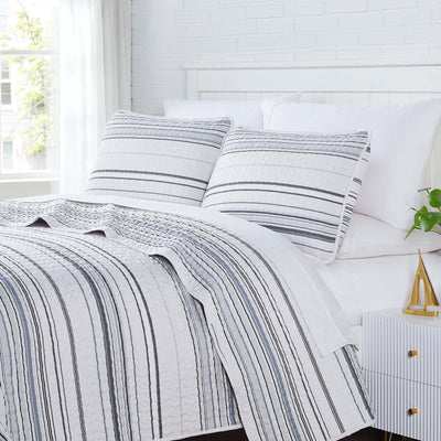 Coastal Stripes Quilt Set