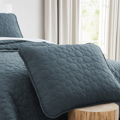 Pebbles Solid 3-Piece Quilt Set