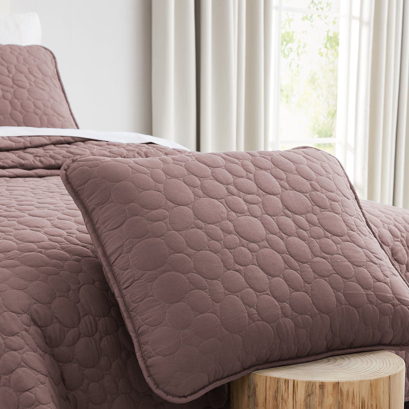 Pebbles Solid 3-Piece Quilt Set