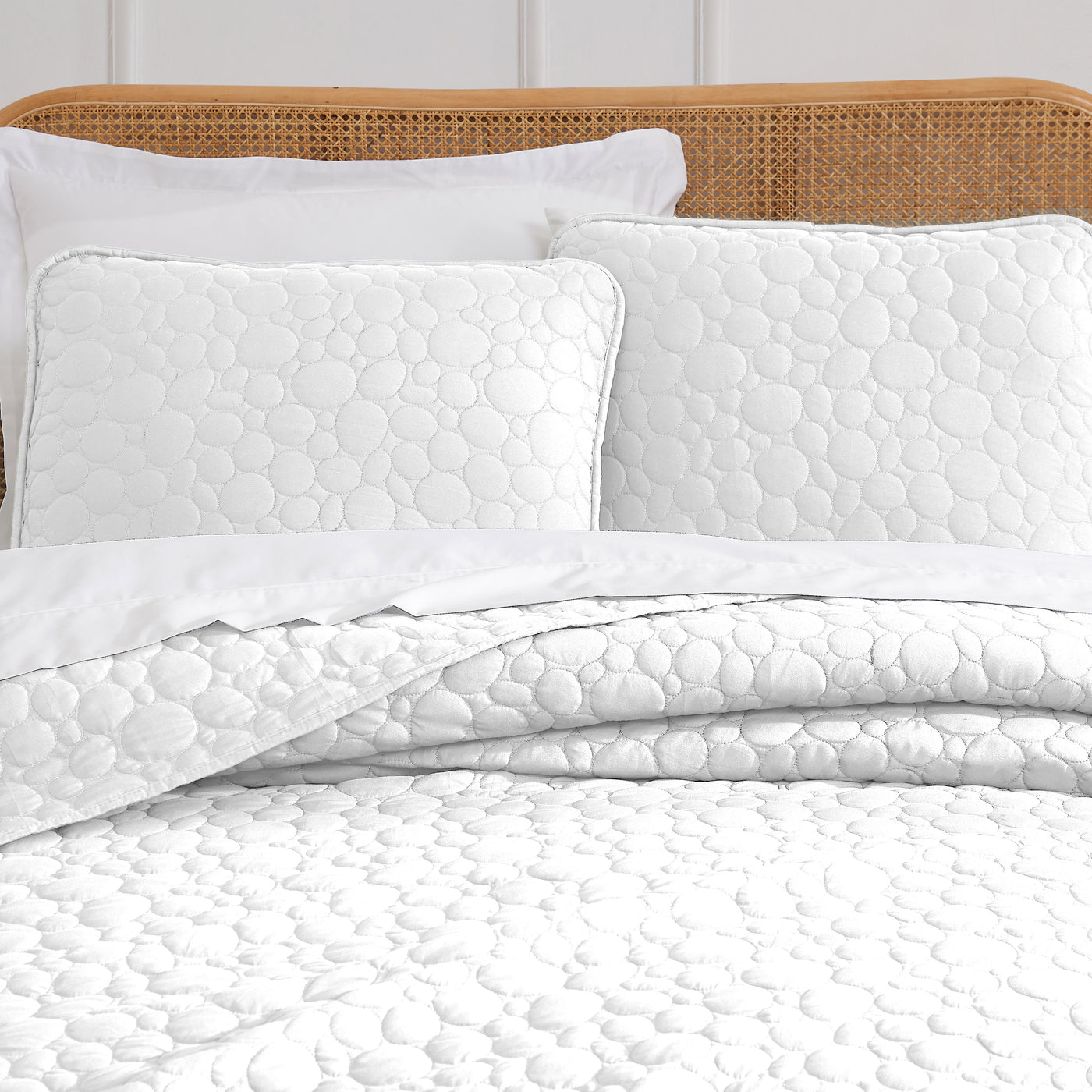 Pebbles Solid 3-Piece Quilt Set