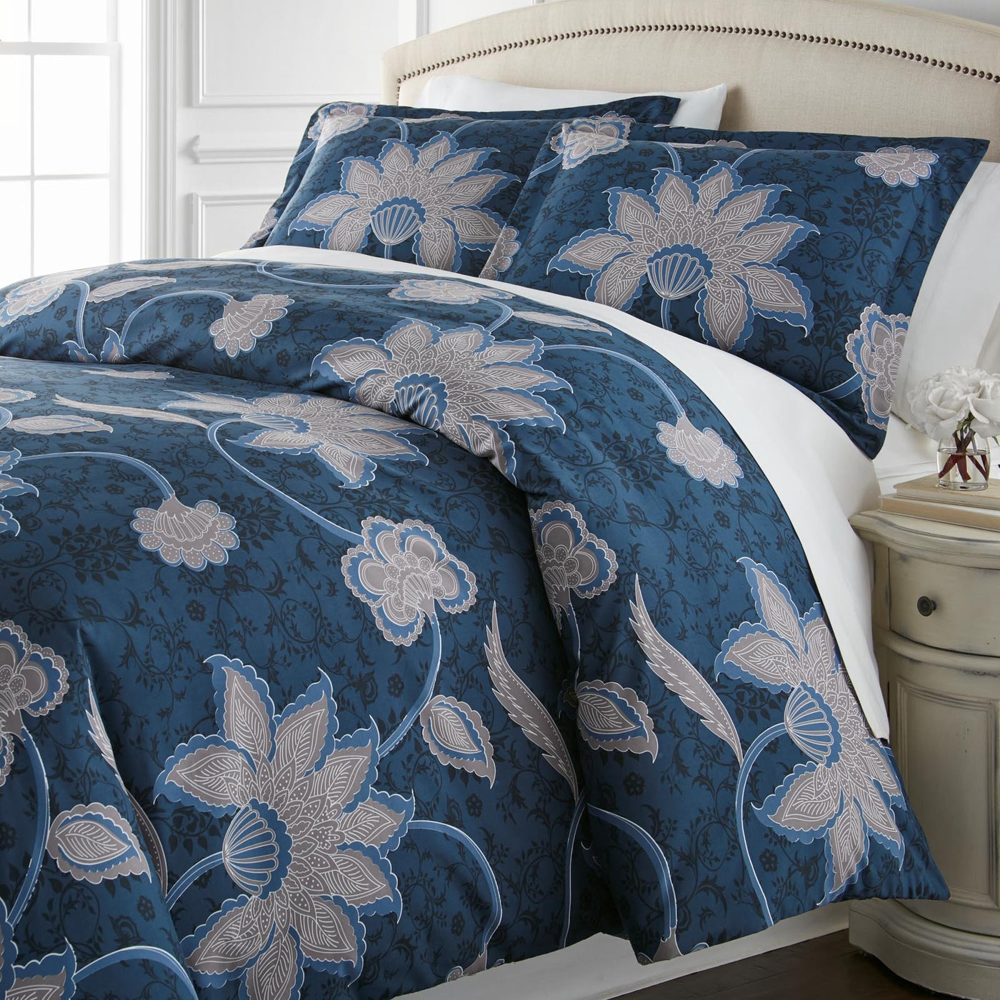 Royal Bloom Duvet Set