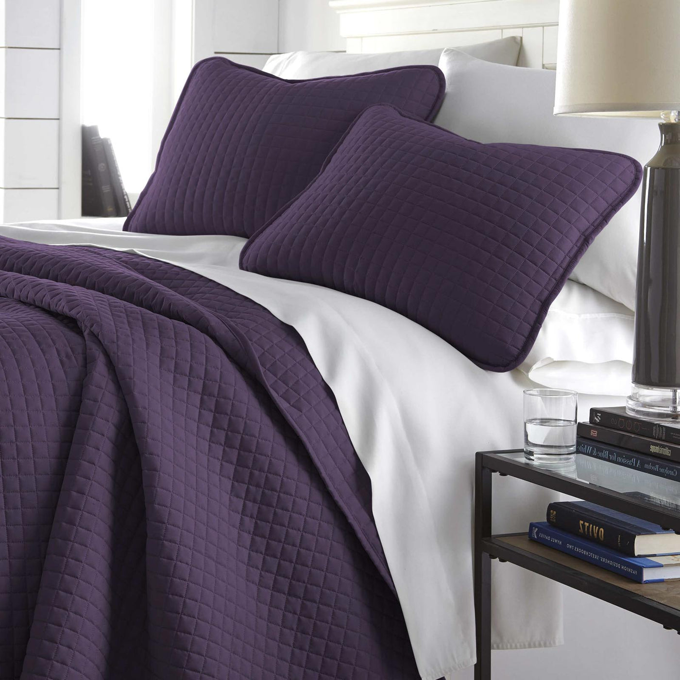 110 GSM Square Pattern Quilt Set in Purple